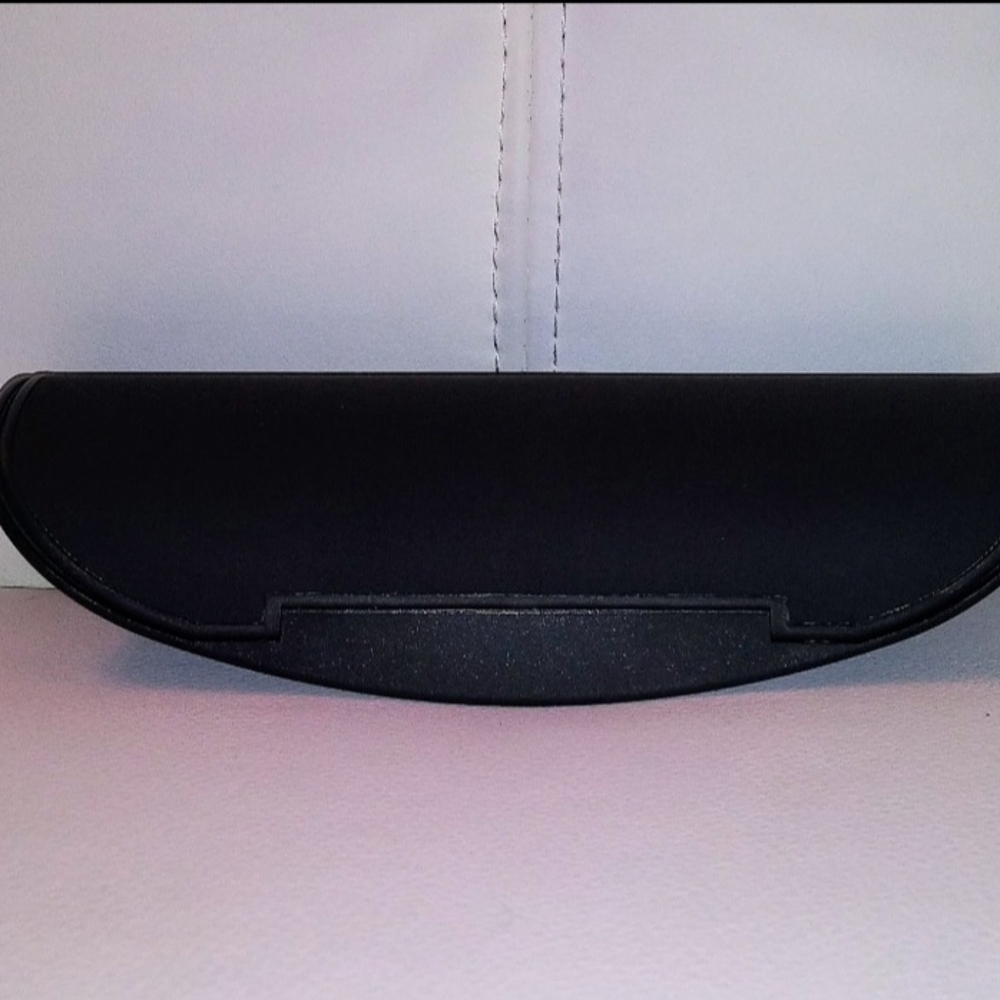 Armani Exchange Black Unisex Eyewear Case - Picture 8 of 8
